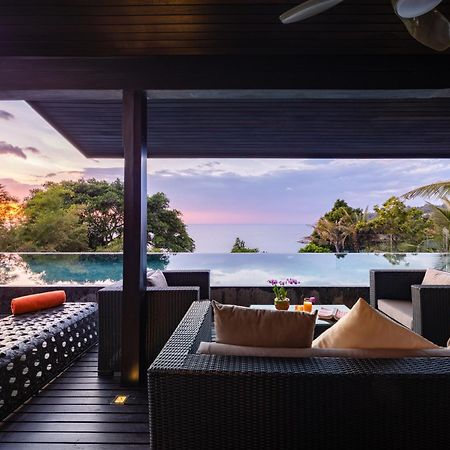 Villa Yang, Private Oceanfront Villa, Kamala Beach Eksteriør billede